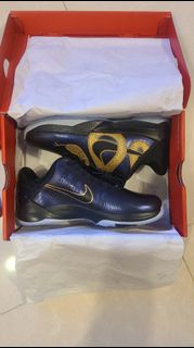 Nike Kobe V 籃球鞋