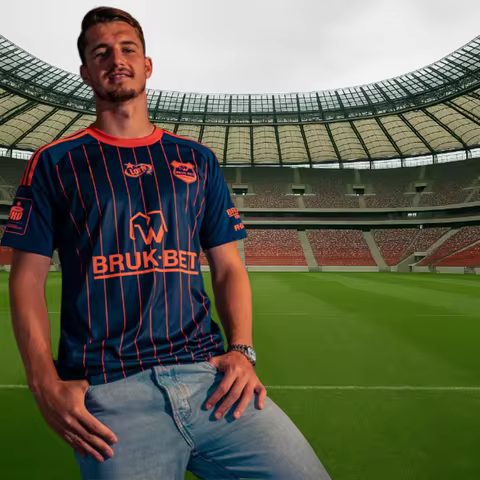 25-26 New Polish Football Men Jersey Poland Quick Drying Bruk-Bet Termalica Nieciecza Jersey Kit Men