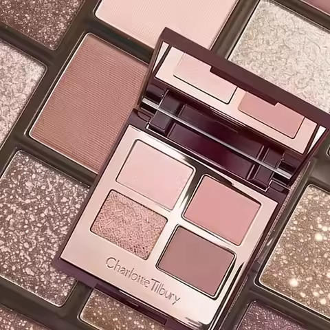 Charlotte Tilbury Luxury Palette Pillow Talk Lidschatten Palette Nude Pink 4 in 1 Langanhaltend Matt