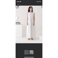 Preloved inkano dress, uniqlo, oclo official, ecinos, hiking cargo pants