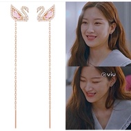 Swarovski Ixnewixswarovski Dazzling Swan earrings Pink Rose gold-tone plated