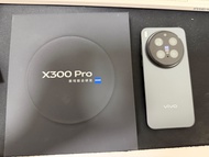 Vivo X300 Pro 蔡司鏡頭手機
