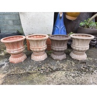 Terracotta pot - trophy pot 21cm high