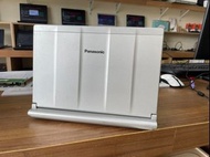 全機日本製PANASONIC   CF-SX4  I5五代  輕巧高效能筆電   搭配8G記憶體+1TB SSD+視訊+HDMI+USB3.0    重量只有1.19公斤