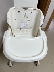Combi 餐椅