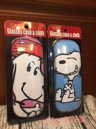 《現貨》Coco馬日本代購~ 日本限定 SNOOPY 史努比 史奴比 眼鏡盒 收納盒 附拭鏡布