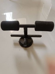 仰臥起坐輔助器