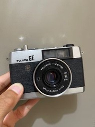 Fujica GE菲林相機 Point & Shoot