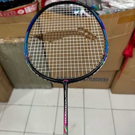 Raket Badminton Lining Windstorm 72 30Lbs