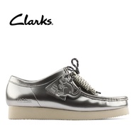Clarks Mens Wallabee 2604 Silver Patent