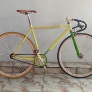 Sepeda Fixie Soloist 02 Size 52