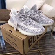 Yeezy v350 static non reflective