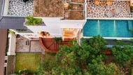 ELIVAAS Purple Coral Luxe 5-BHK Villa
