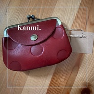 Kanmi.牛皮水玉圓點珠扣零錢包 手拿包 口金包(前後口袋/小) 櫻桃紅