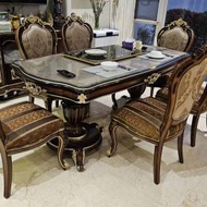 中式實木餐枱連六張凳
