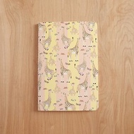 Large Notebook : Giraffe Girls