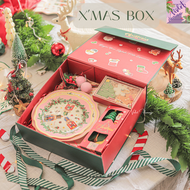 Violet Flamingo - Candyland Christmas Collection จานเซรามิคพรีเมียม ลายทหารนักกระโดด จานคริสต์มาสสีช