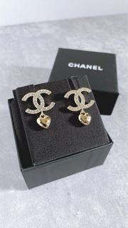 Chanel 耳環 23P CC logo 心心耳環