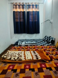 Pangsapuri m² dengan 4 bilik tidur dan 1 bilik mandi peribadi di Bazar Chowk (Mathura Vrindavan Gok