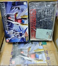 BANDAI RG 1/144 GUNDAM FREEDOM GUNDAM Z.A.F.T MOBILE SUIT ZGMF-X10A 機動戰士  自由高達 可動人形模型 絕版未開封新品入手困難希小品