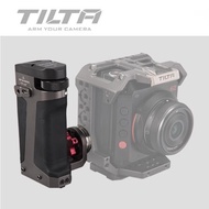 TILTA鐵頭跟焦供電手柄 攝像套件兔籠配件F550 E6 F970供電側把手