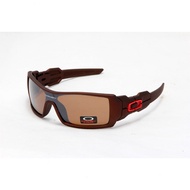 Oakley Oilrig Uv Sunglasses for Men and Women