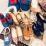 女神鞋超正日本韓國福袋八對🇯🇵🇰🇷就咁一對 日版atmosNIKE AIR JORDAN LADIES 我已經$3000啦而家有晒全部韓國平底粉紅色鞋羅馬鞋蝴蝶結中踭鞋涼鞋羅馬唔使綁鞋帶超靚閃鑽鞋等等