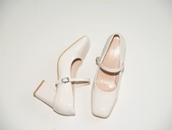 รองเท้าเเฟชั่นผู้หญิงเเบบคัชชูเเฟชั่นเปิดหน้าเท้าส้นปานกลาง No. 15-4 NE&amp;NA Collection Shoes