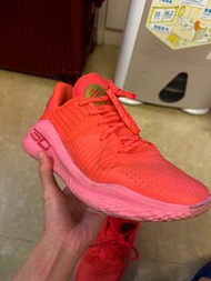 Under Armour Curry 4 flowtro  爽手可以減
