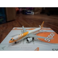 1/400 Scale Embraer E190-E2 Scoot (JC Wings) aircraft model