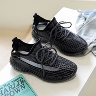 Qxico รุ่น QZ132 รองเท้าผ้าใบมาใหม่ ขายดีม๊ากก!!