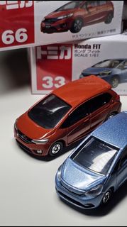 出兩部 Tomica Honda Fit/Jazz 本田 法拉雀