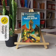 Alfred Hitchcock and Trio Detective Series - Gramedia