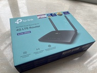 Wifi Router: TP-Link AC750 Dual Band Wi-Fi 4G LTE Router