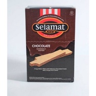 Selamat Chocolate Sandwich Wafer 300g / 20 pcs x 15g