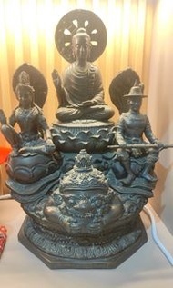 屈術他大型供奉型,佛陀+澤度金+達信大帝+拉胡