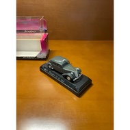 [Ready Stock] 1: 43 Scale Citroen 15 CV Classic Car Model Produced by Solido, Finished Color As Show
