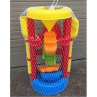 Sand spinning wheel with cassava seeds