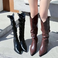 【I called Love】都會尖頭V口皺褶細跟長靴