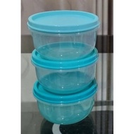 Tupperware Mini Bowl Set .