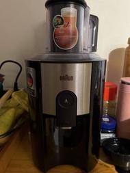 Braun 榨汁機 J500