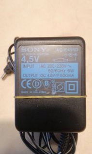 中古 MD, Discman，sony原廠4.5V火牛一隻，正常運作，現售$100