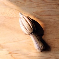 英國Naturally Med橄欖木 柳丁檸檬手動榨汁器/擠汁器/榨汁鑽頭