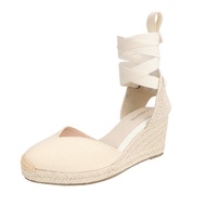 Sandal baji berbentuk V baharu musim panas dengan tali, tumit tebal, tapak kaki rami, kasut nelayan,