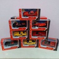 Bburago SHELL FERRARI Variants ( 365 GTB4 SPIDER SCUDERIA TESTA ROSSA GTO F50 SF71H) Brand New