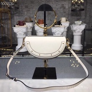 C's Latest Beauty Bag Online. Nile Bracelet Bag 2261, Size 20 * 6.5 * 12cm