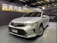 正2016年出廠 Toyota Camry 2.0經典版 汽油 金屬銀 實跑11萬公里保證！