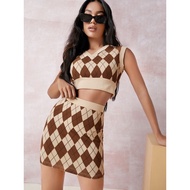 SHEIN V-Neck Argyle Print Sleeveless Top & Skirt Set Ready Stock欧美风一套现货