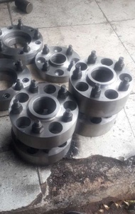 adaptor velg mobil panther kotak //6 cm(2pcs)pcd H4 X 114.3