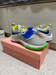 NIKE zoom freak 3 ep